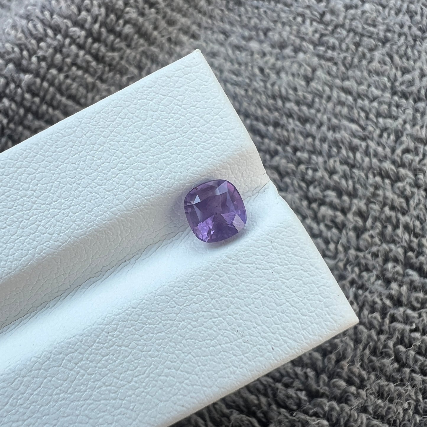 Opalescent purple Sapphire | Natural | Sri lanka | Ceylon Gemstone | check description