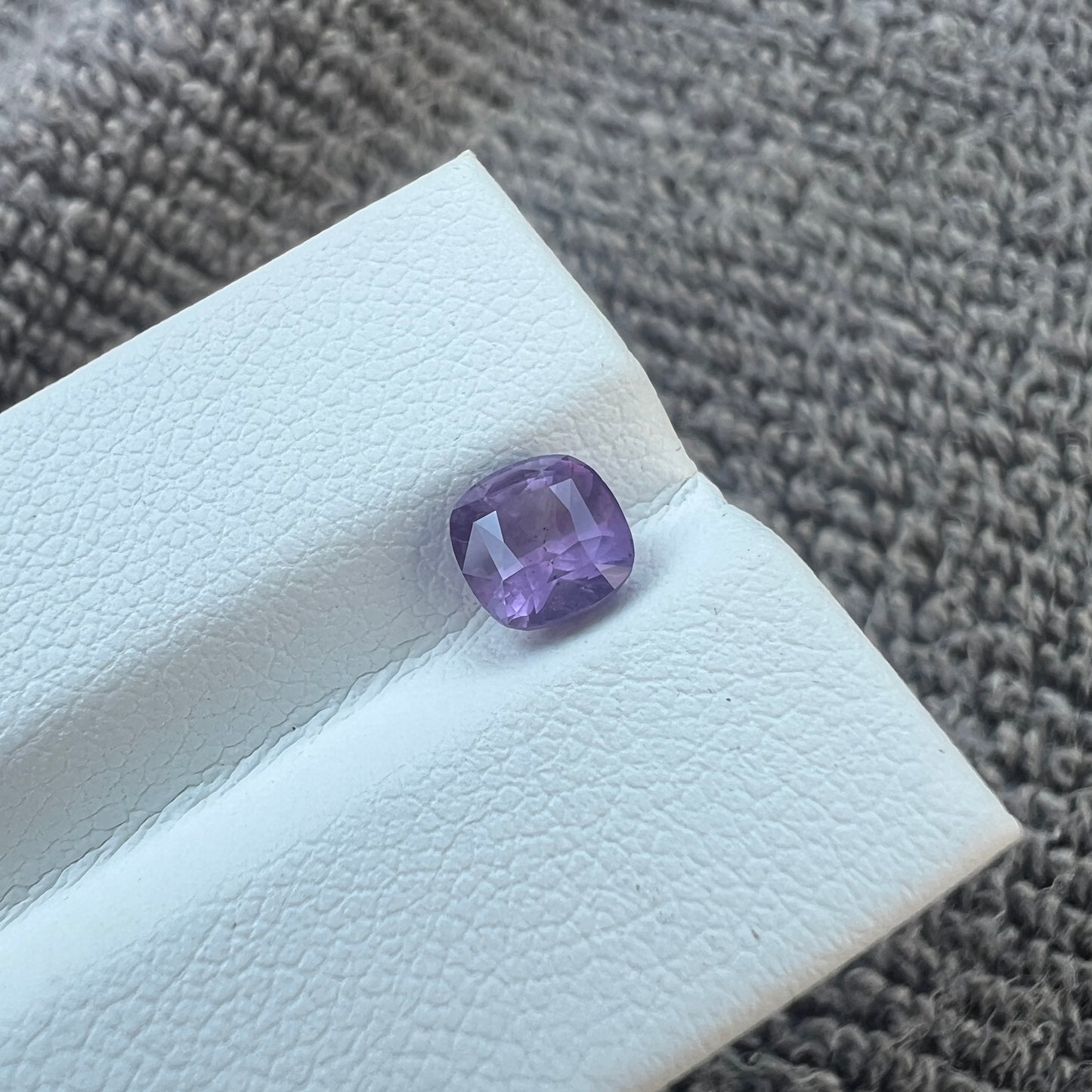 Opalescent purple Sapphire | Natural | Sri lanka | Ceylon Gemstone | check description