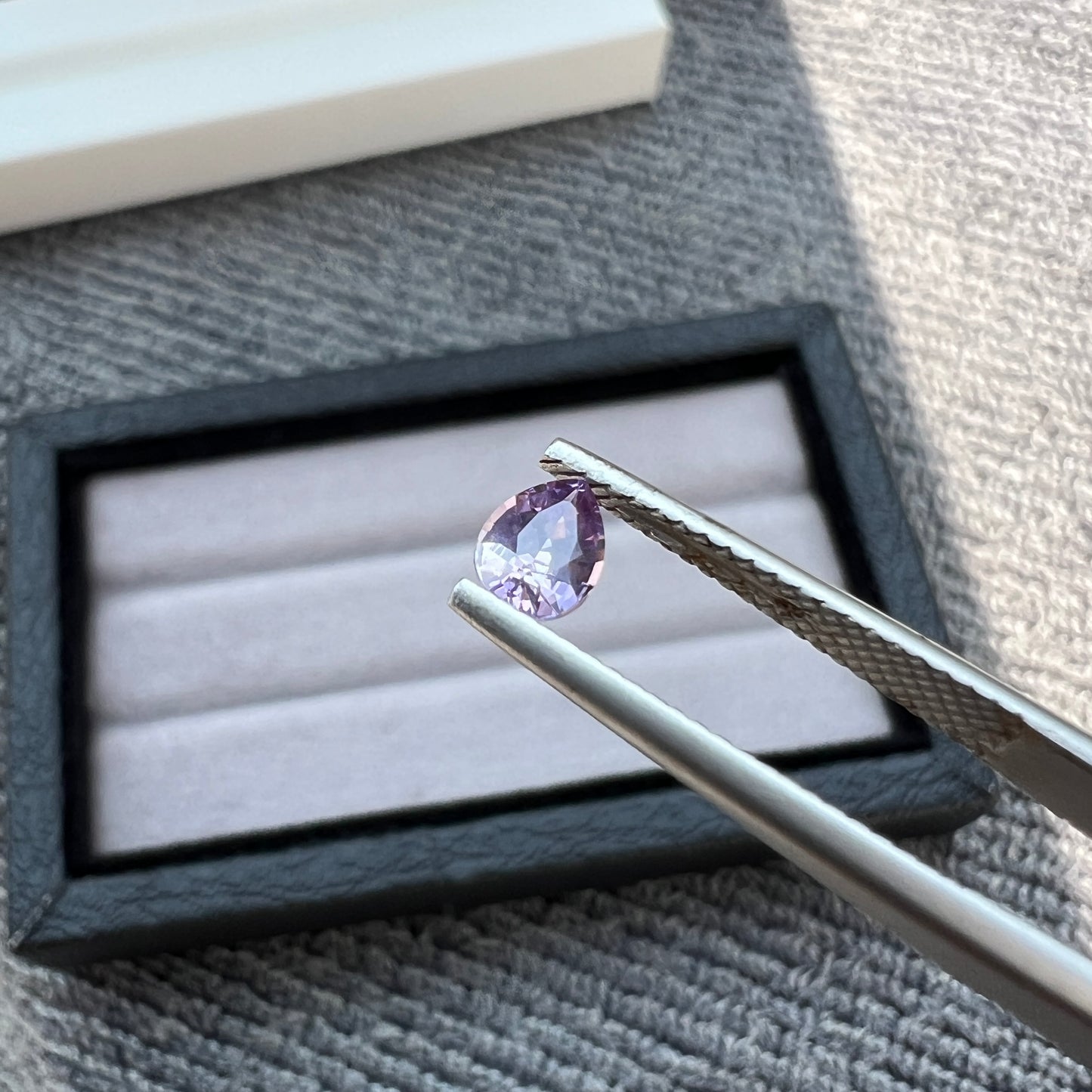 Opalescent purple Sapphire | Natural Sri lanka Ceylon Gemstone | Loupe Clean |