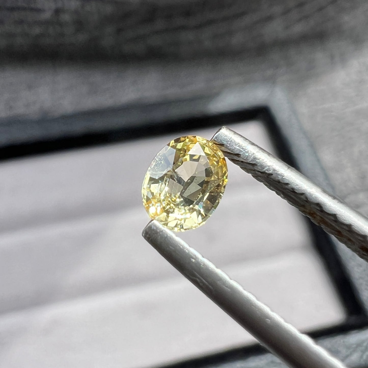 Natural yellow Sapphire Sri lanka Gemstone | check description | Good Color